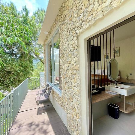 Heha Waterfall Suites & Camping Ground Paragajen Exterior foto