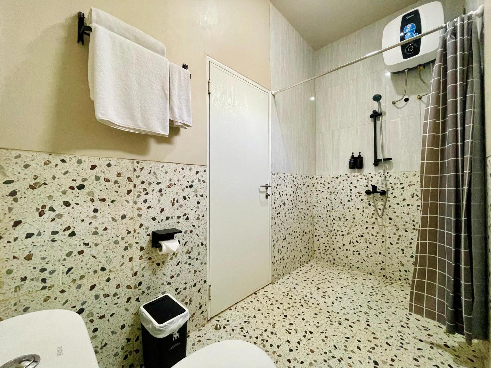 Heha Waterfall Suites & Camping Ground Paragajen Exterior foto
